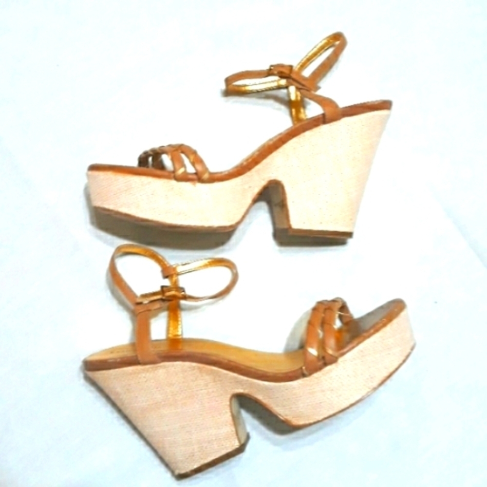 Kate Spade size 9 tan and gold strappy unique heeled sandals